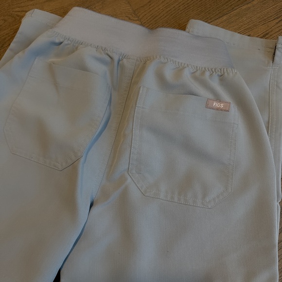 🤍 Figs High Waisted Yola Skinny Scrub Pants XXS Petite Dusty Blue - Picture 6 of 6